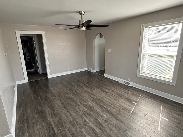 9047 Davison Rd #9047 — Photo 5