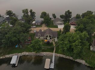 15664 Point Comfort Rd, Elbow Lake, MN 56531