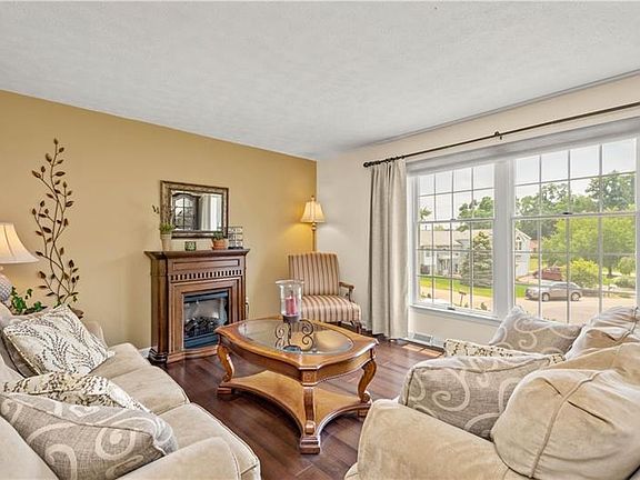 5th image of 1241 Woodcock Ct