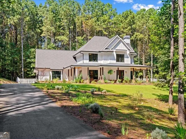 620 Fox Paw Leaf Ln, Ellijay, GA 30536