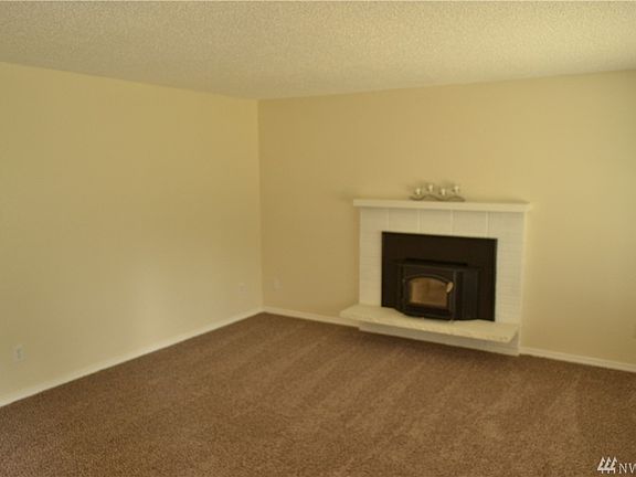 5th image of 2217 E 72nd St