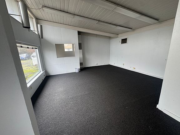 4th image of 12860 NW Cornell Rd