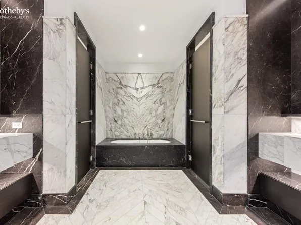 500 West 18th Street image 8 of 16