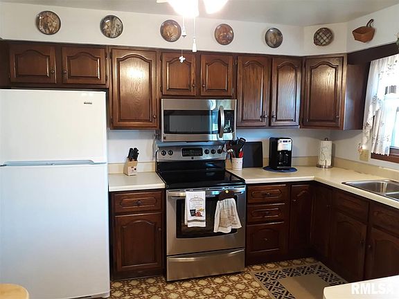 3rd image of 1005 27th Avenue Ct