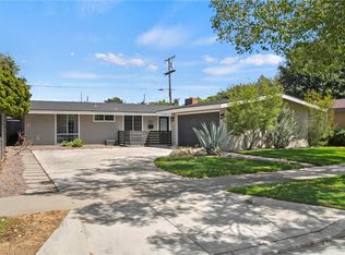 443 N Emerald Dr, Orange, CA 92868
