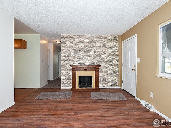 2nd image of 216 20th Avenue Ct