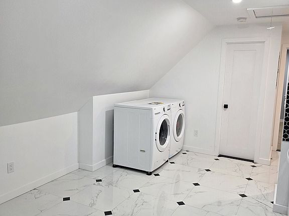 3rd image of 417 Poplar Street # Fl 3rd