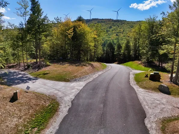 15-12-10-06 Jacob Hall Farm Road #5, Rumney, NH 03266