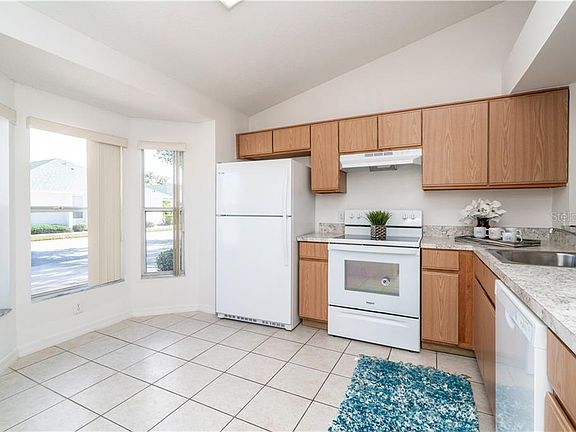 5th image of 1120 Jade East Ln