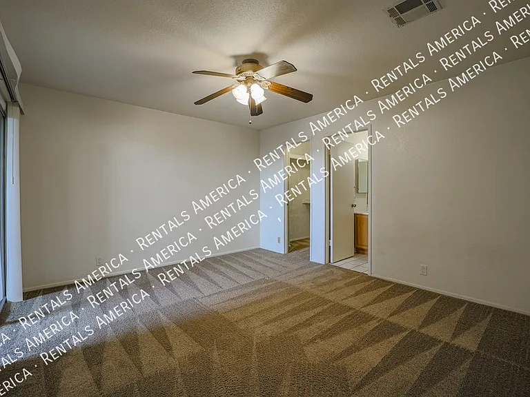 317 W Hononegh Dr #5 — Photo 20