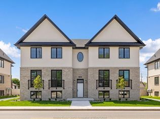 1415 Lesperance Rd #2, Tecumseh, ON N8N1X8