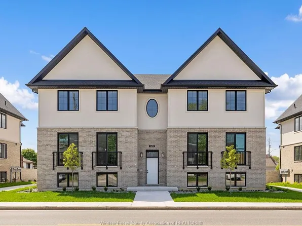 1415 Lesperance Rd #2, Tecumseh, ON N8N 1X8
