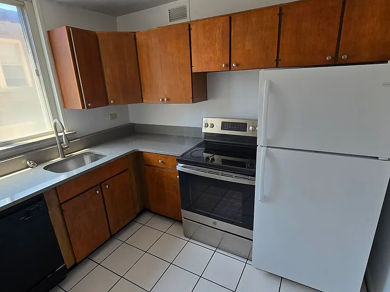1616 HINMAN — Photo 7