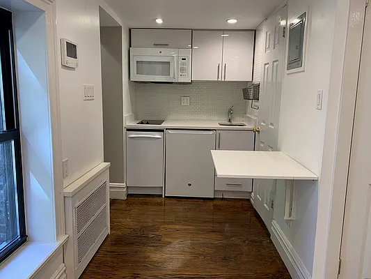 Rented by Landmark Resources | media 14