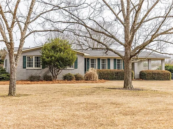 461 Lakeview Rd, Rockmart, GA 30153