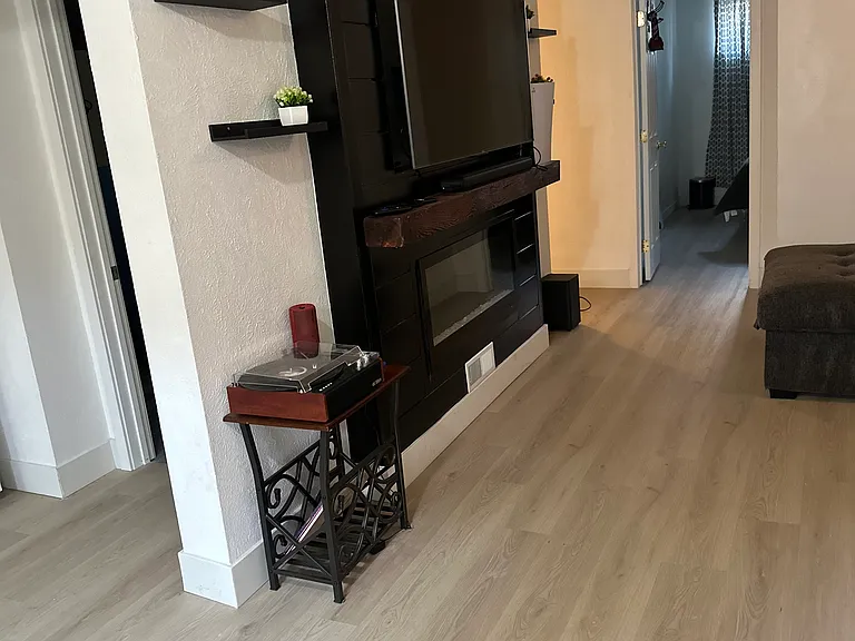 8831 Hooker Way — Photo 3