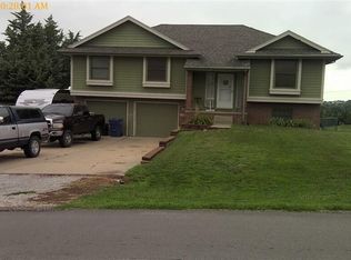 1500 Beaver Lake Blvd, Plattsmouth, NE 68048