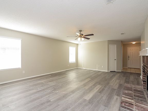 4th image of 8316 Montecito Dr
