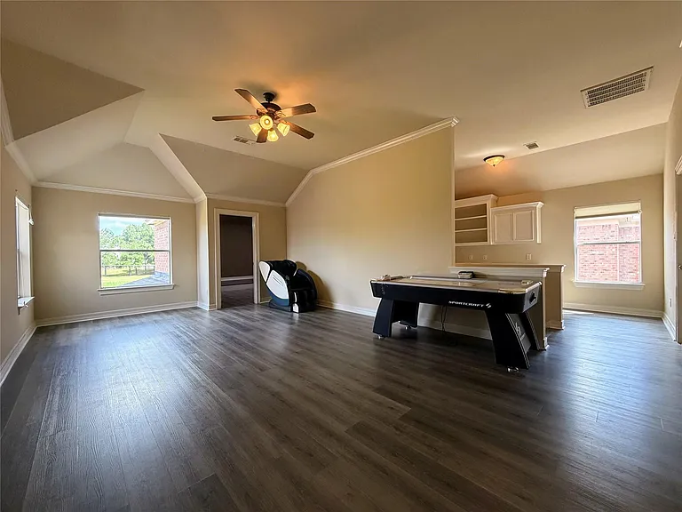 4702 Payton Chase Ln — Photo 38
