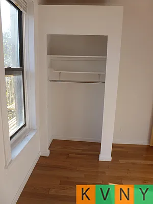 Rented by KVNY Soho | media 33