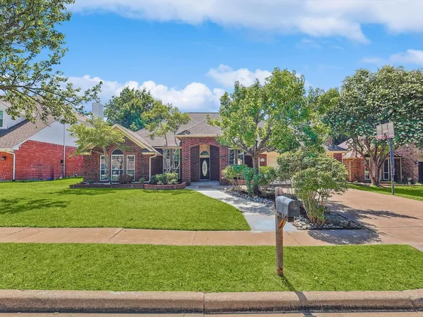 2501 Stanford Dr, Flower Mound, TX 75022