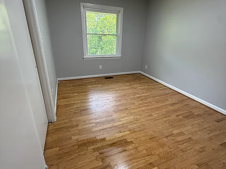 1108 Sunset Dr — Photo 7