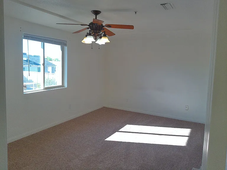 2992 Winterhaven Dr — Photo 8