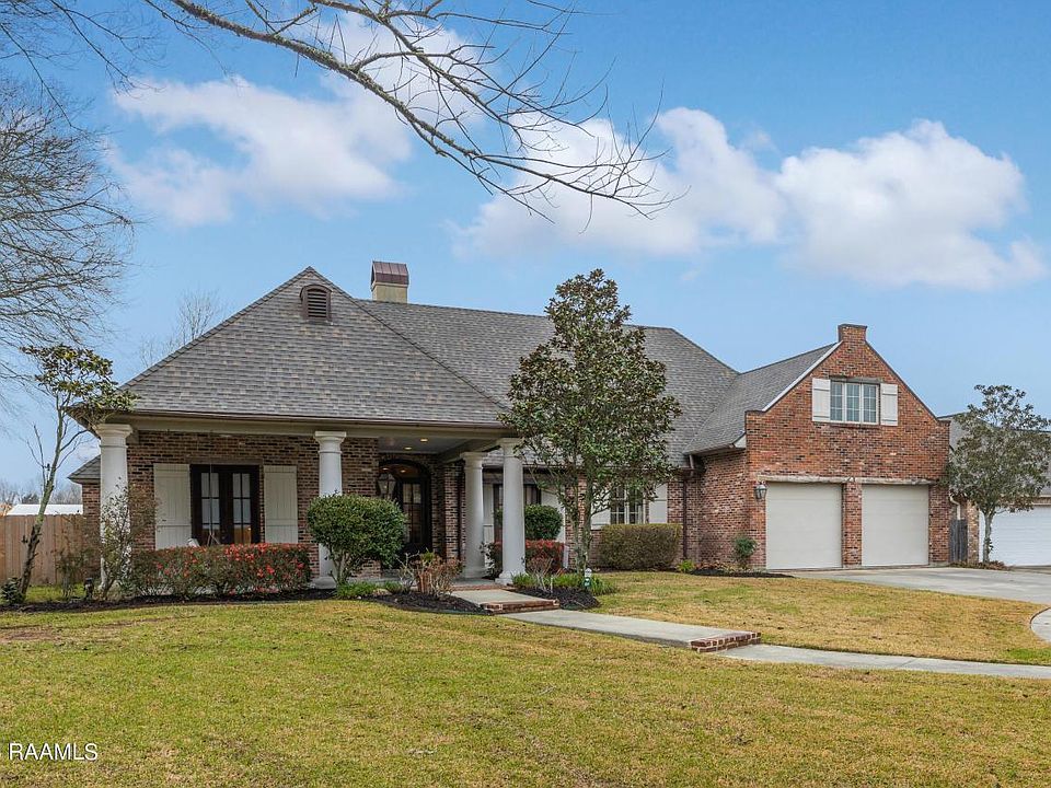 1st image of 104 Meadow Wood Ln