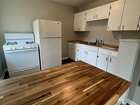 5th image of 10400 E 15th St S