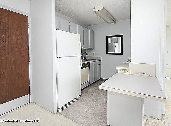 2nd image of 775 Kinalau Pl APT 2001