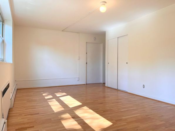 1982 Delaware Ave #2