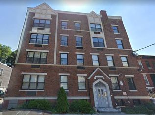 14 Park St APT 11, Jersey City, NJ 07304