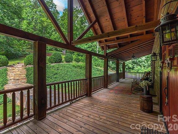 2nd image of 698 Heartwood Dr