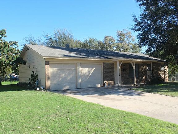 2nd image of 500 Wallace Dr