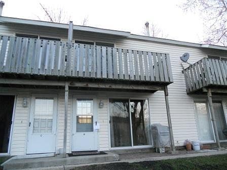 2nd image of 131 Forest Ave