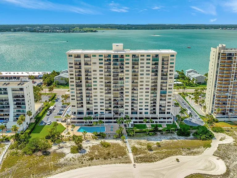 1270 Gulf Blvd #1401 — Photo 15