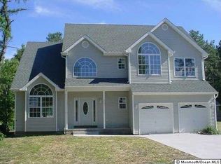 1432 Wellington Ave, Toms River, NJ