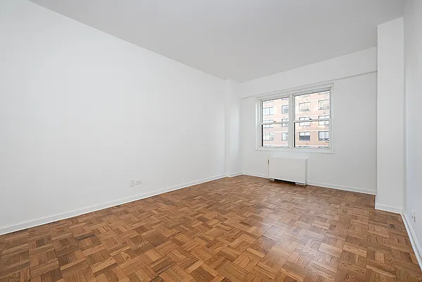 Sold by Rose Associates, Inc | media 4