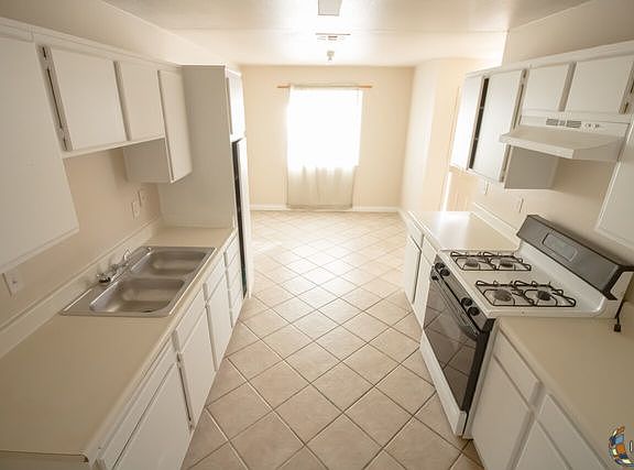 4th image of 1125 Rancho Elegante Dr
