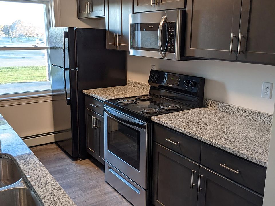 1st image of 1347 Millersport Hwy APT 4