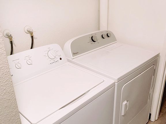2nd image of 738 4th Ave NE APT 1004