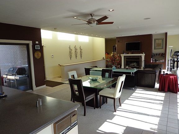 AMAZING Living Area 