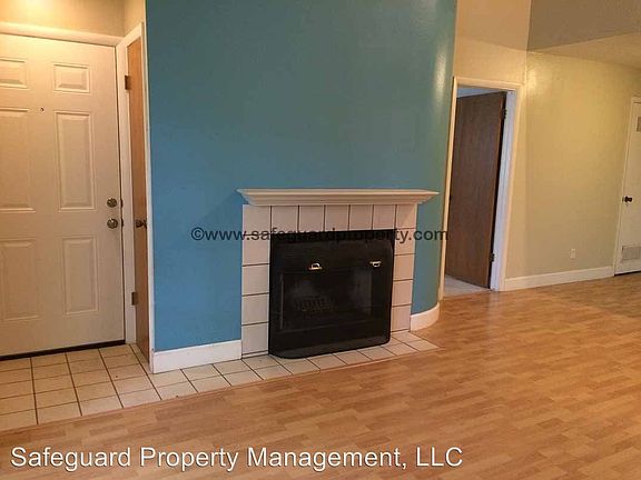 5th image of 1450 E Foxboro Dr #2