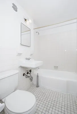 Rented by Keller Williams NYC | media 16