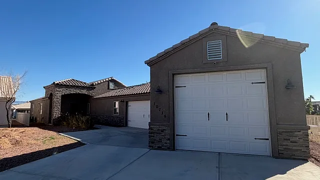 10736 S Tranquil Bay