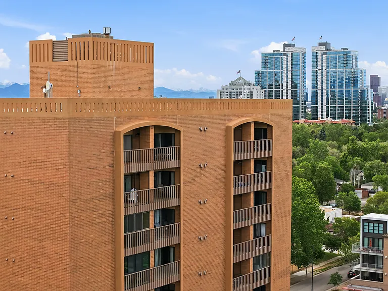 400 S Lafayette St #701 — Photo 33