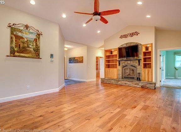 3rd image of 9819 NE 269th St