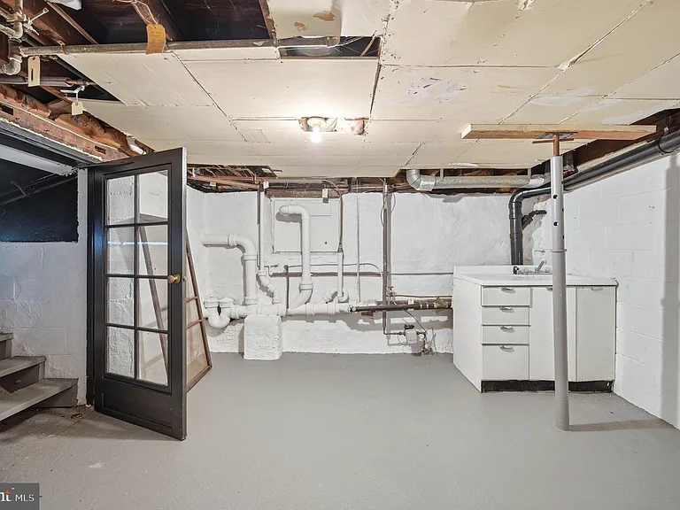 3 Willow St — Photo 16