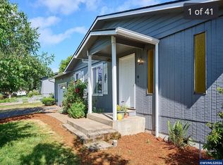 488 NE Evergreen Ct #1, Dallas, OR 97338