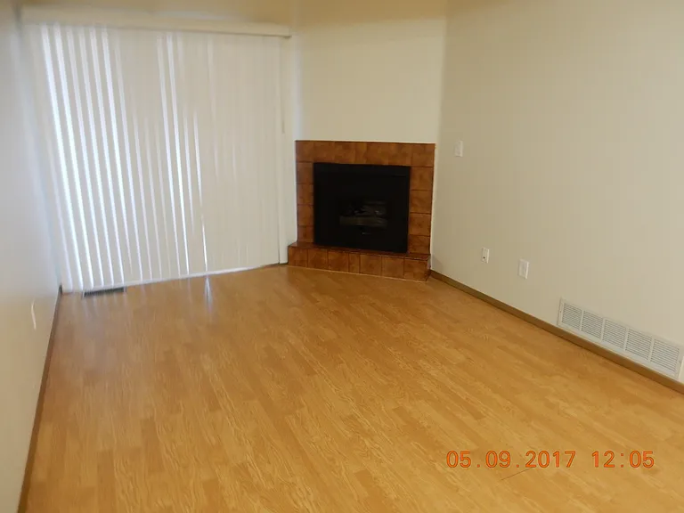 Green Tree Apartments — Photo 4